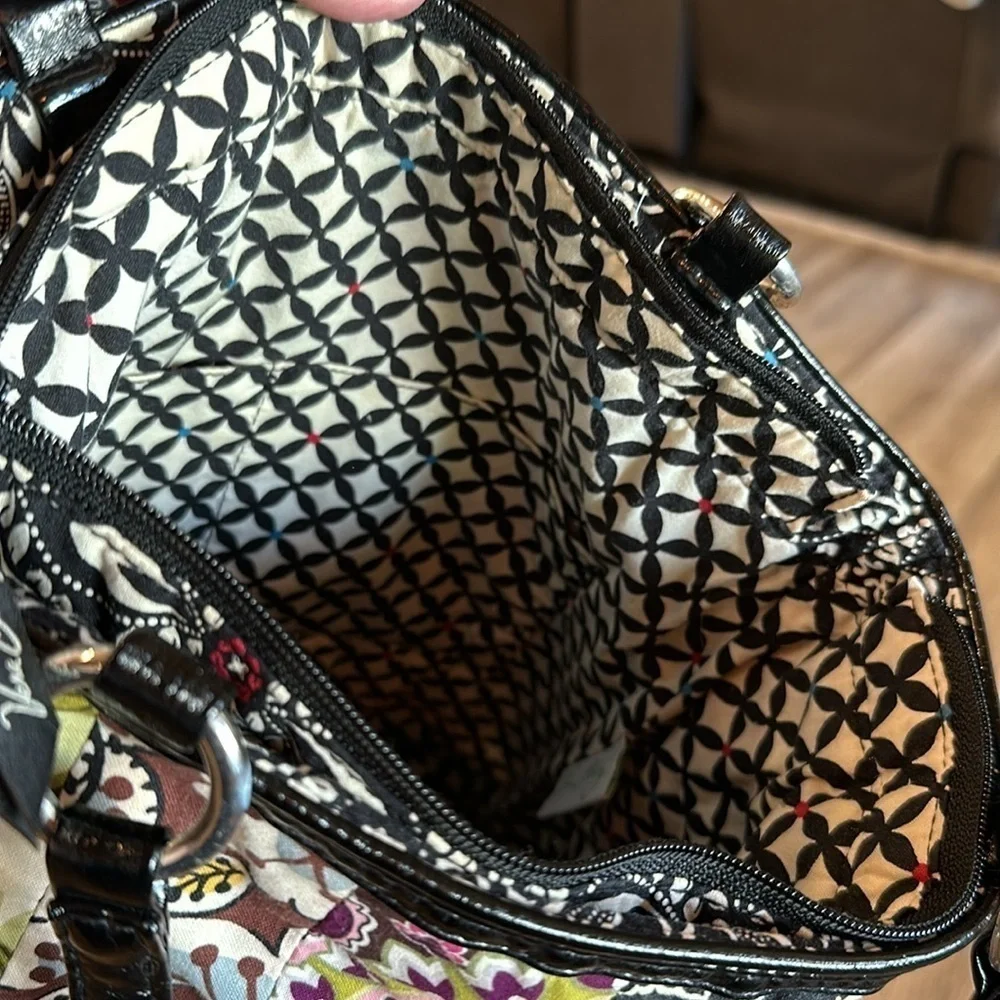 Vera Bradley Medley Tote Patchwork Limit Edition 2010 Shoulder Bag& pouch 2 pcs